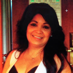 Meet your Posher, Debbie